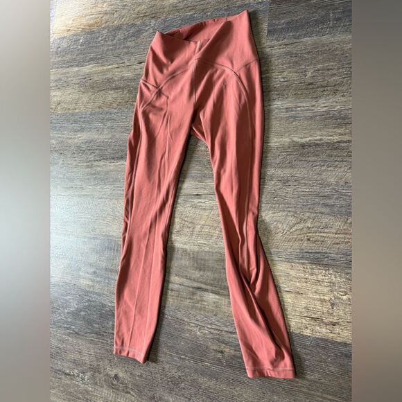 Lululemon brush leggings #17 - Picture 1 of 5